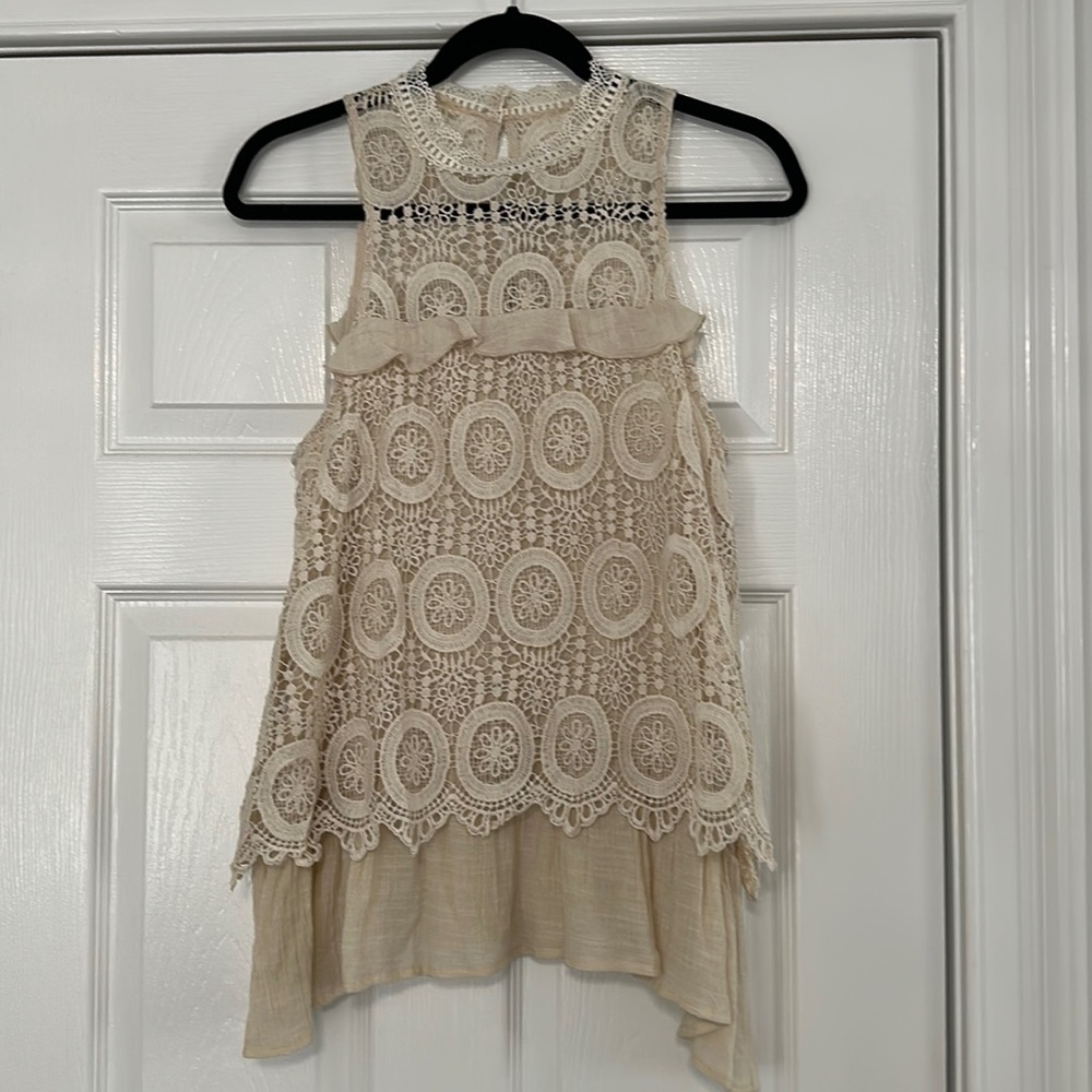 Beautiful Neutral Crocheted Ruffle Tank Top - Small